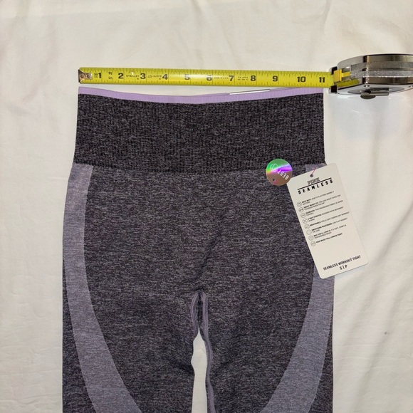 ✨NWT Pink Seamless High Waist Full Length Tight - Picture 9 of 9